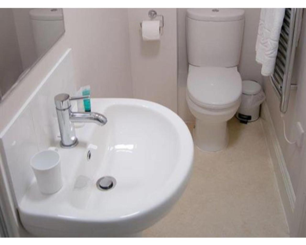 The Osney Arms Guest House Oxford Pokoj fotografie